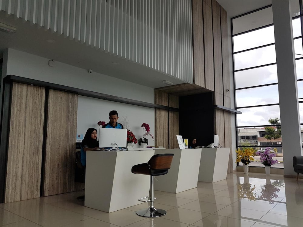 The Leverage Lite Kuantan 30/30