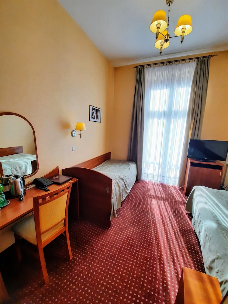 Kazimierz Anex 15/48
