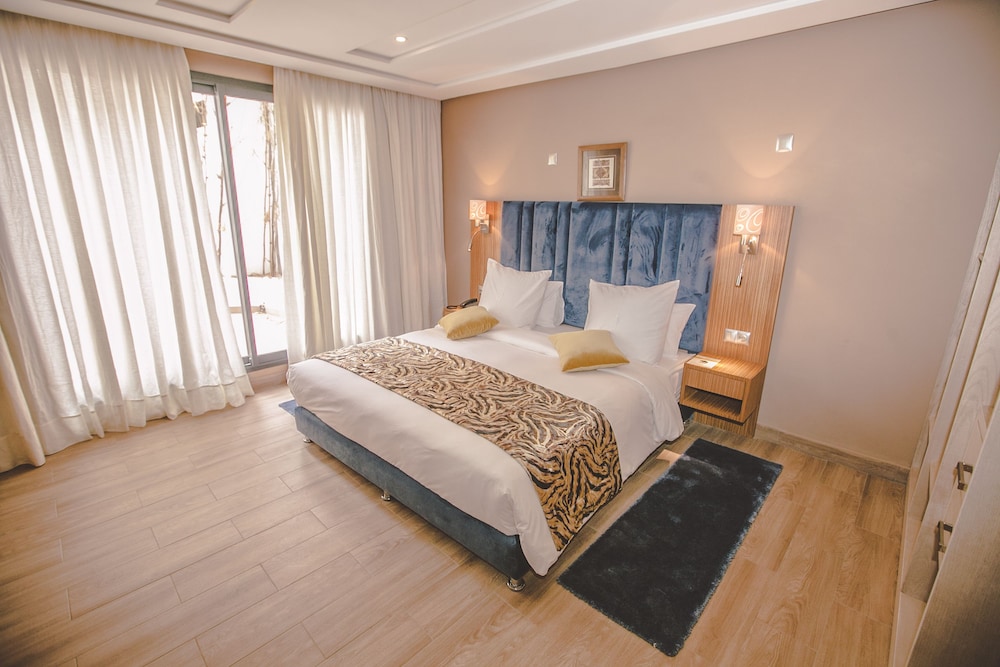DownTown Hotel Maarif Casablanca By TSA 12/65