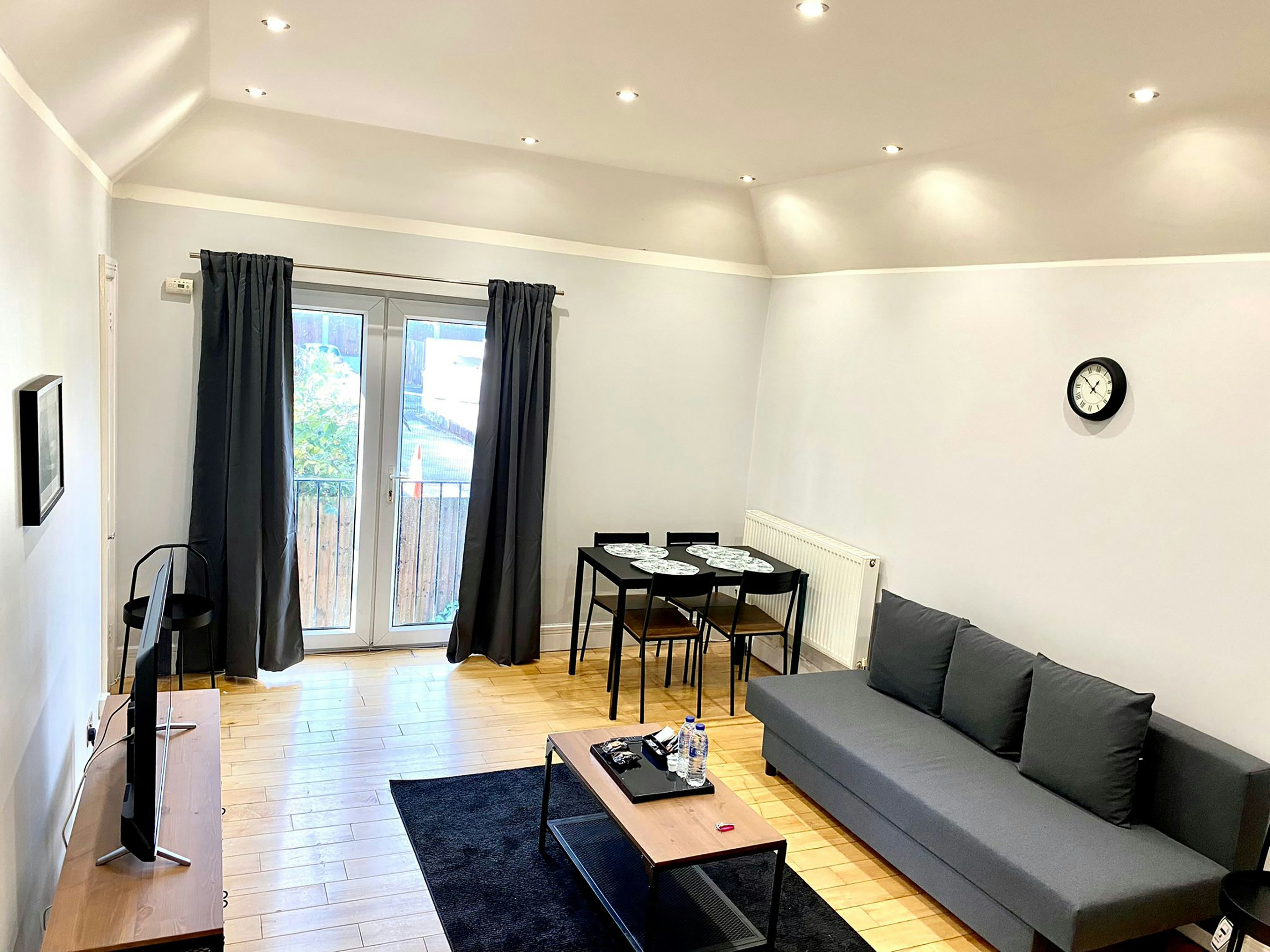 Westciti Caroco Aparthotel 20/33