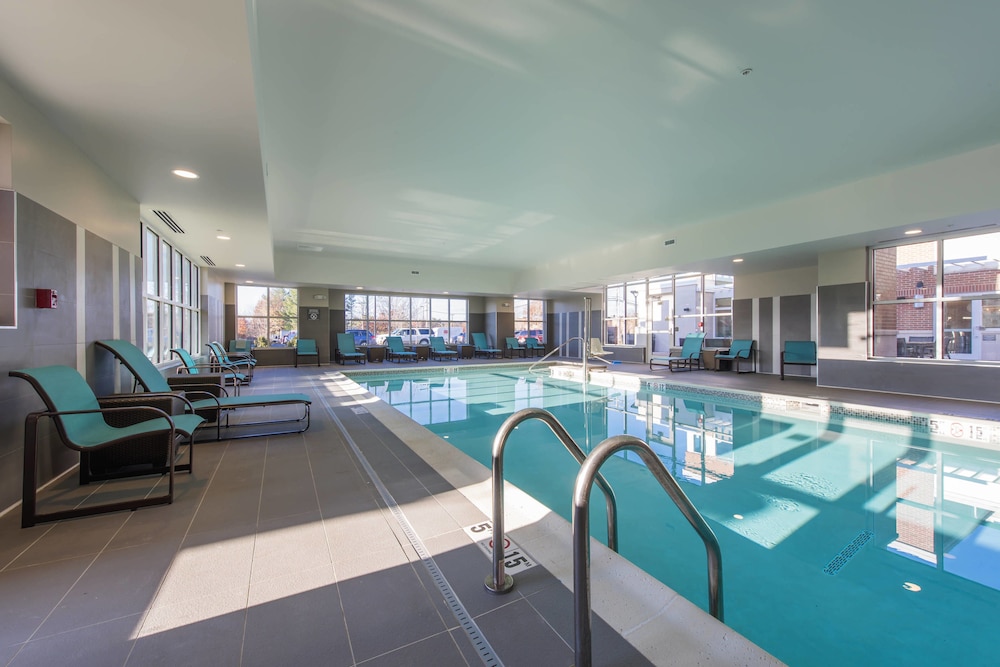 Residence Inn Nashua 22/40