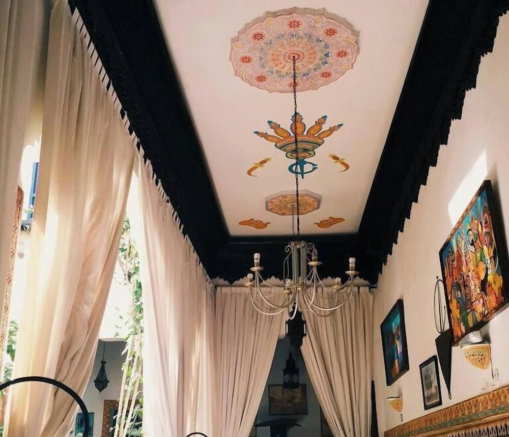 Riad Maryam 12/50