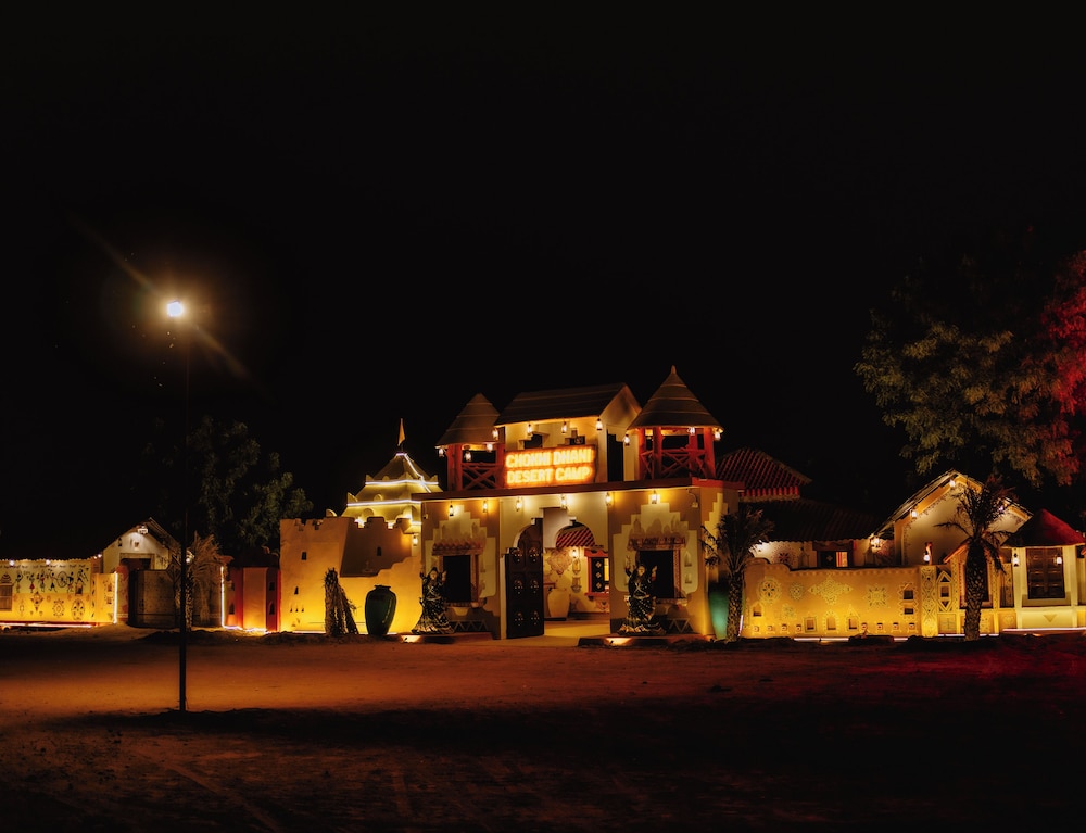 Chokhi Dhani Desert Camp 4/49