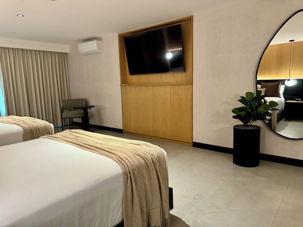 Hotel Alo Degollado 24/45
