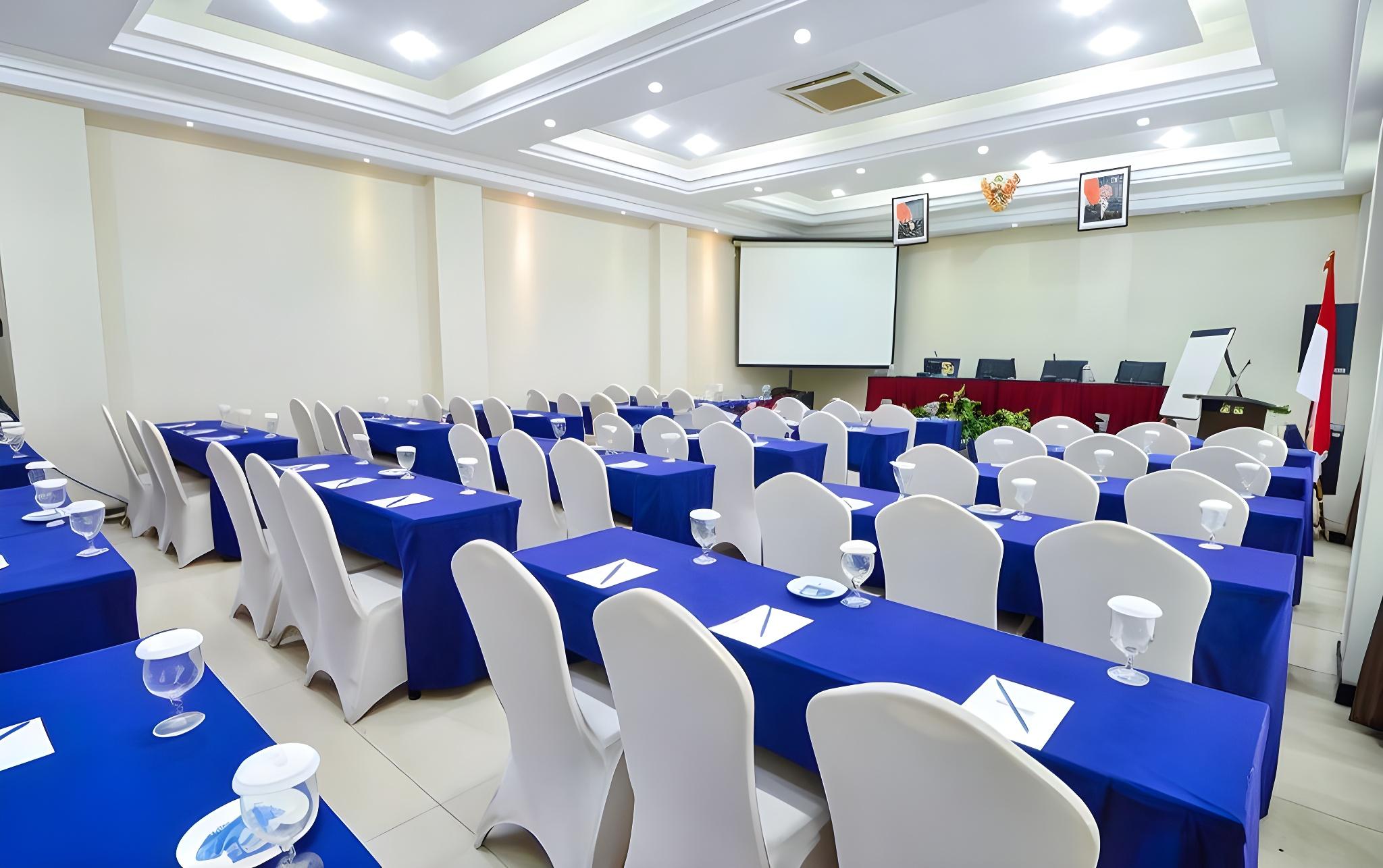 DAIMA HOTEL 43/55