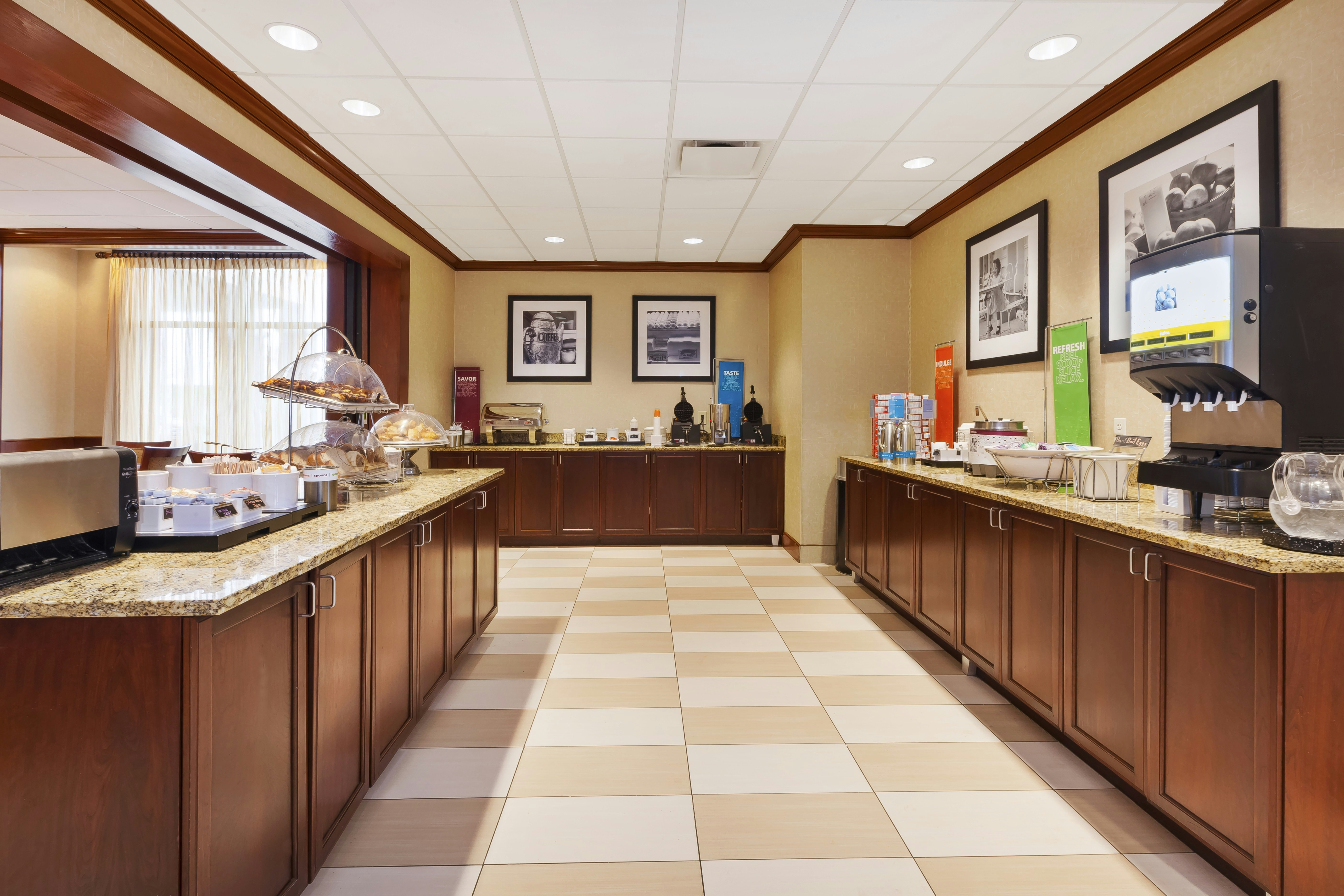Hampton Inn Detroit-Southgate 11/60