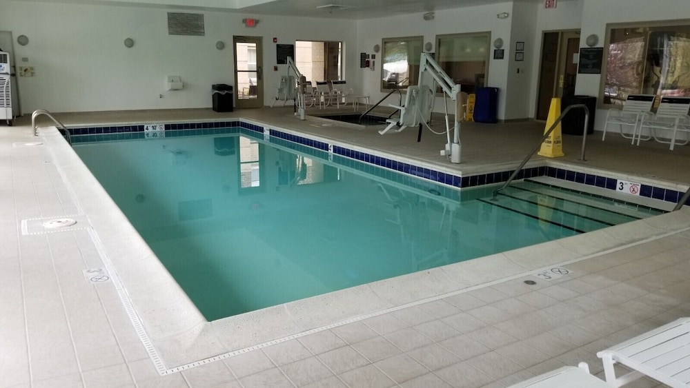 Residence Inn By Marriott Chicago Naperville Warrenville 1/24