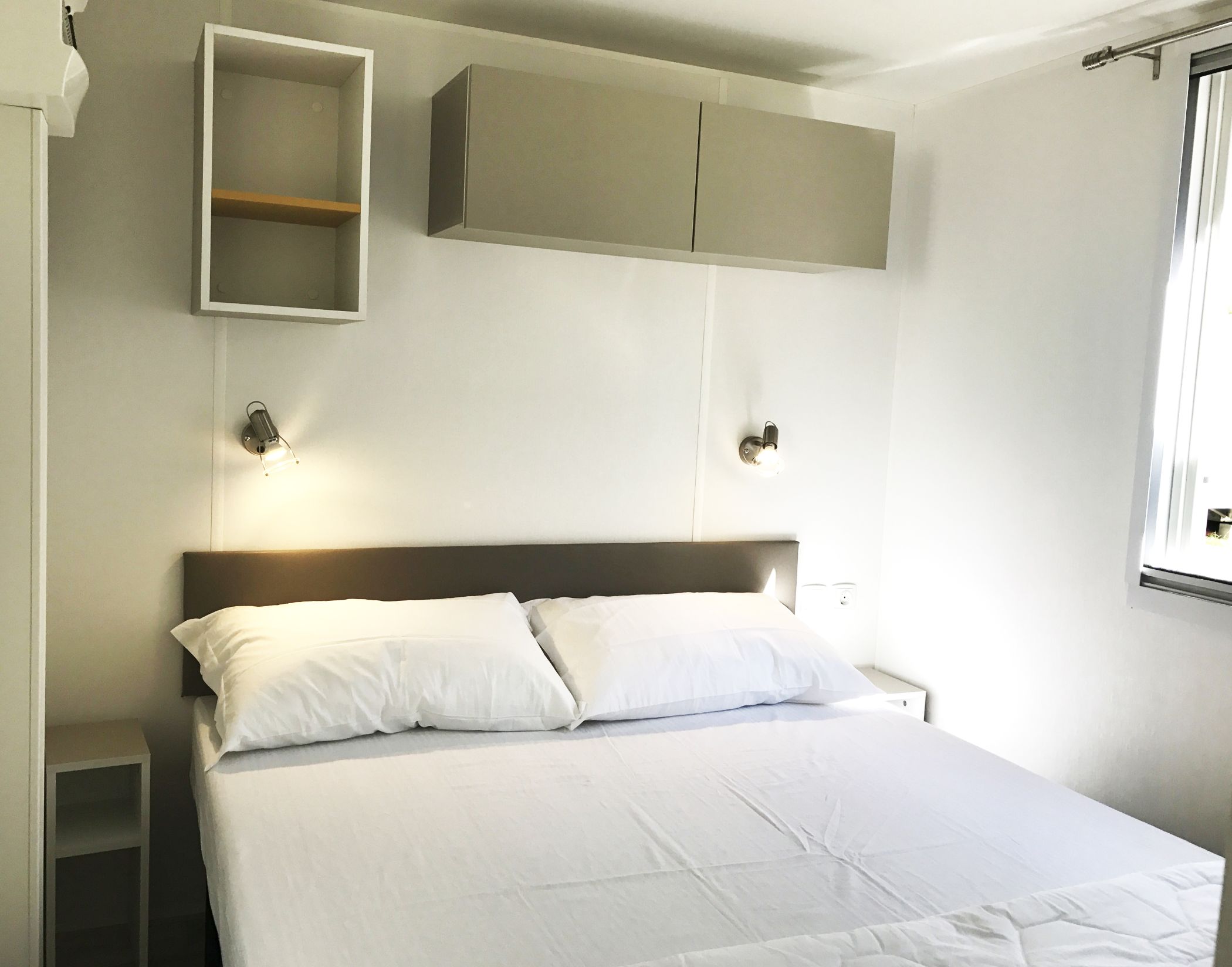 Comfort, Lodge, Pet Friendly