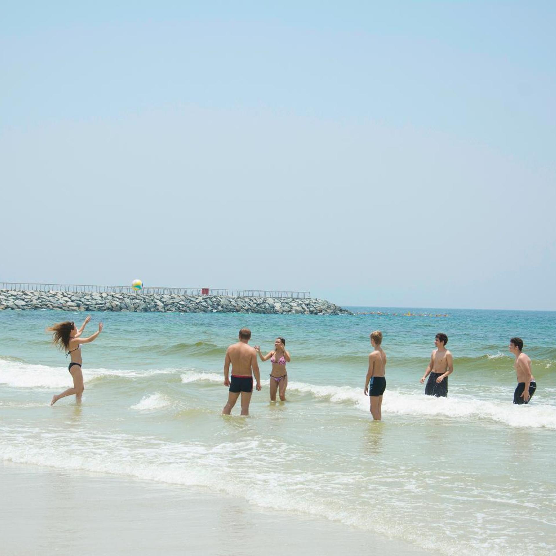 Ajman Beach Hotel 42/49