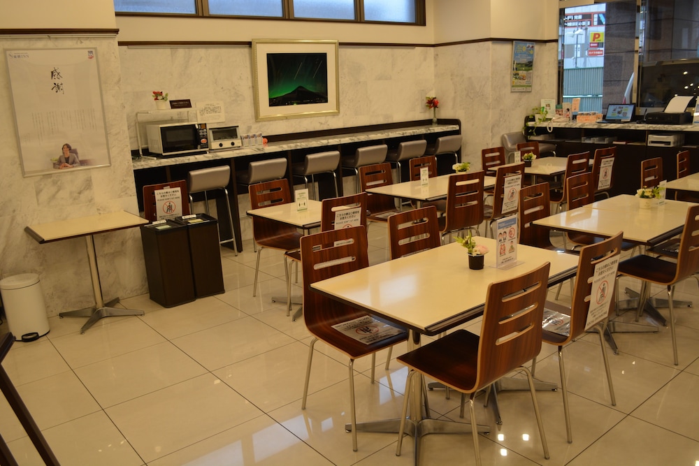 restaurant-cafeteria