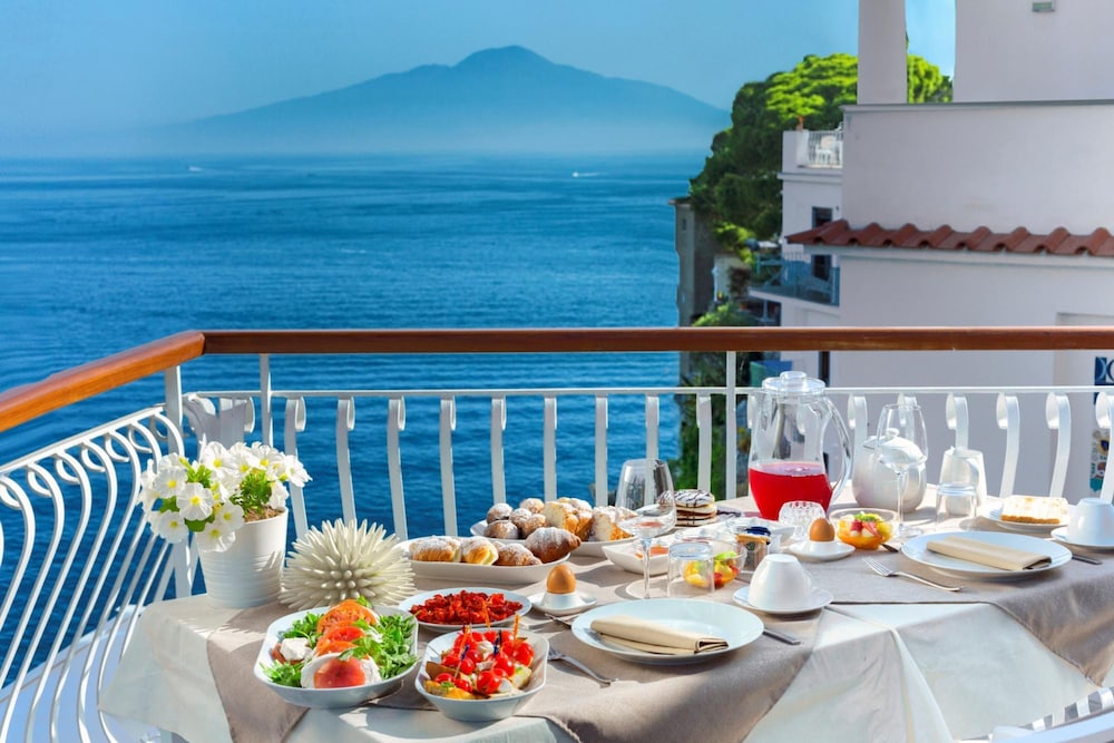 Sorrento Dream Resort 44/50