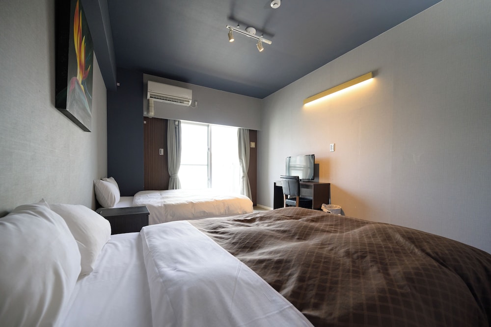 Standard, 2 Double Beds