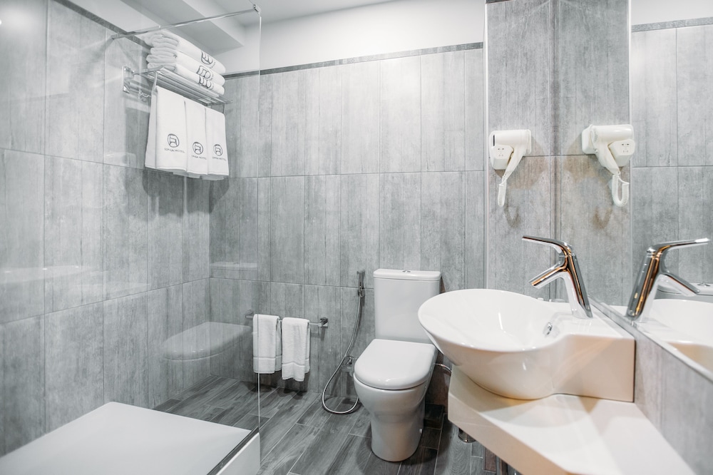 Sephia Hotel 41/44