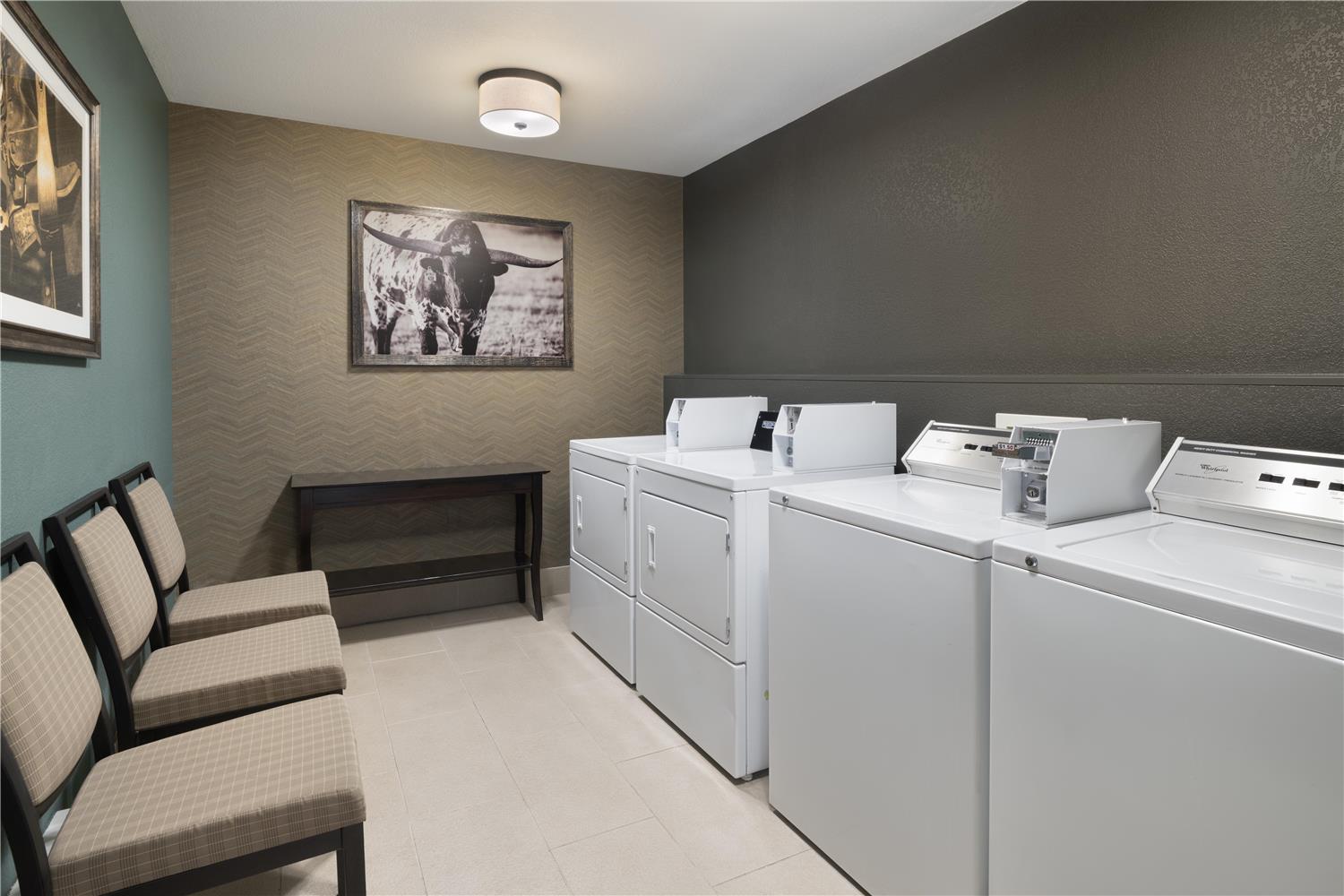 Best Western Plus Frontier Inn 7/53