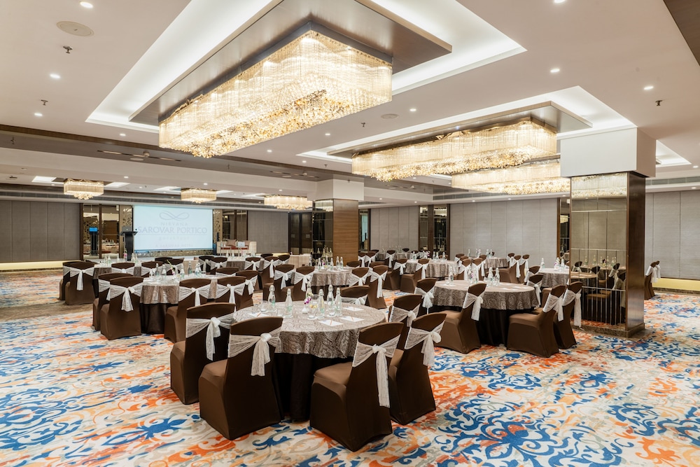 Nirvana Sarovar Portico Gorakhpur 52/62