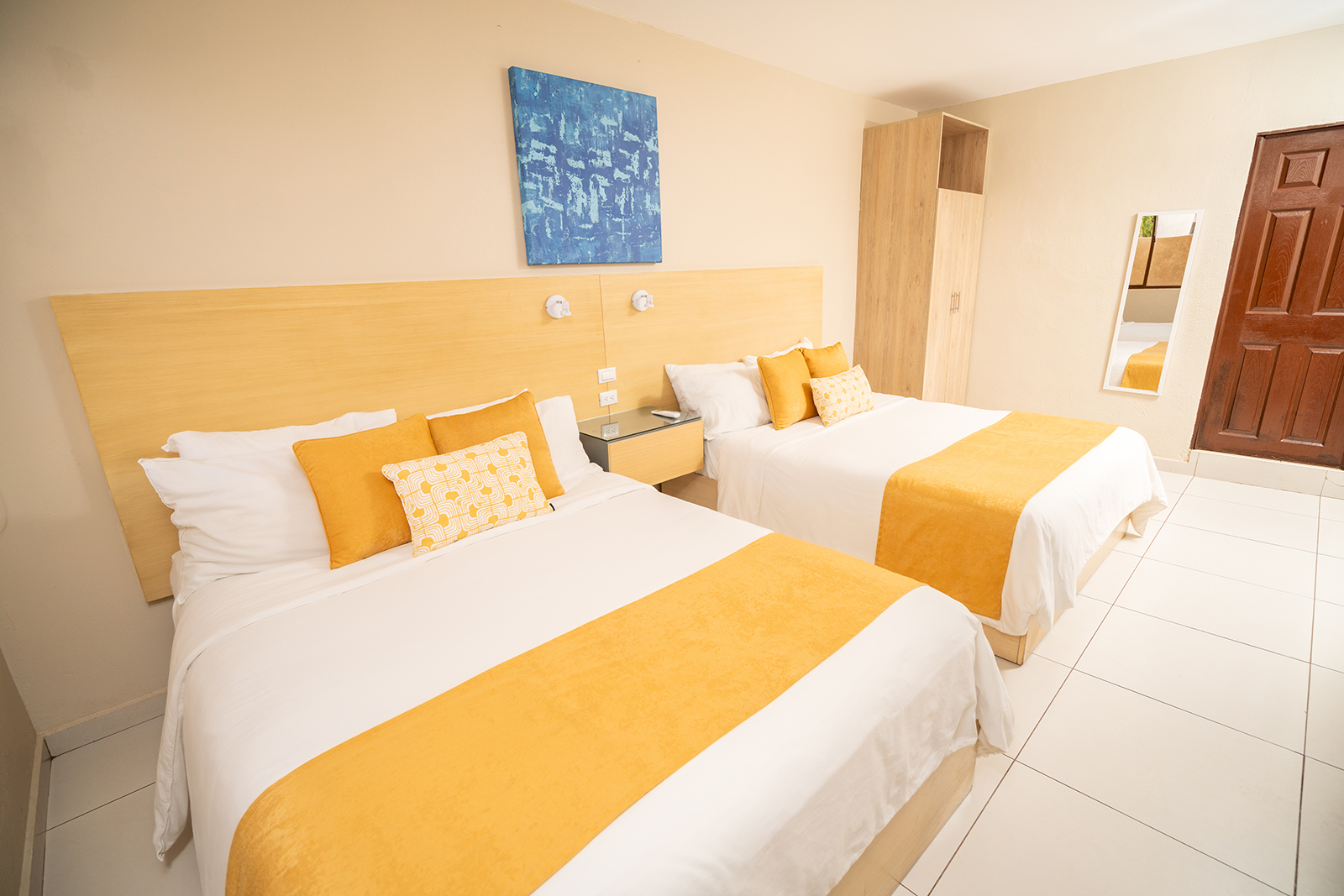 غرفة بسرير مزدوج بجاكوزي، Hotel Los Farallones 2/2