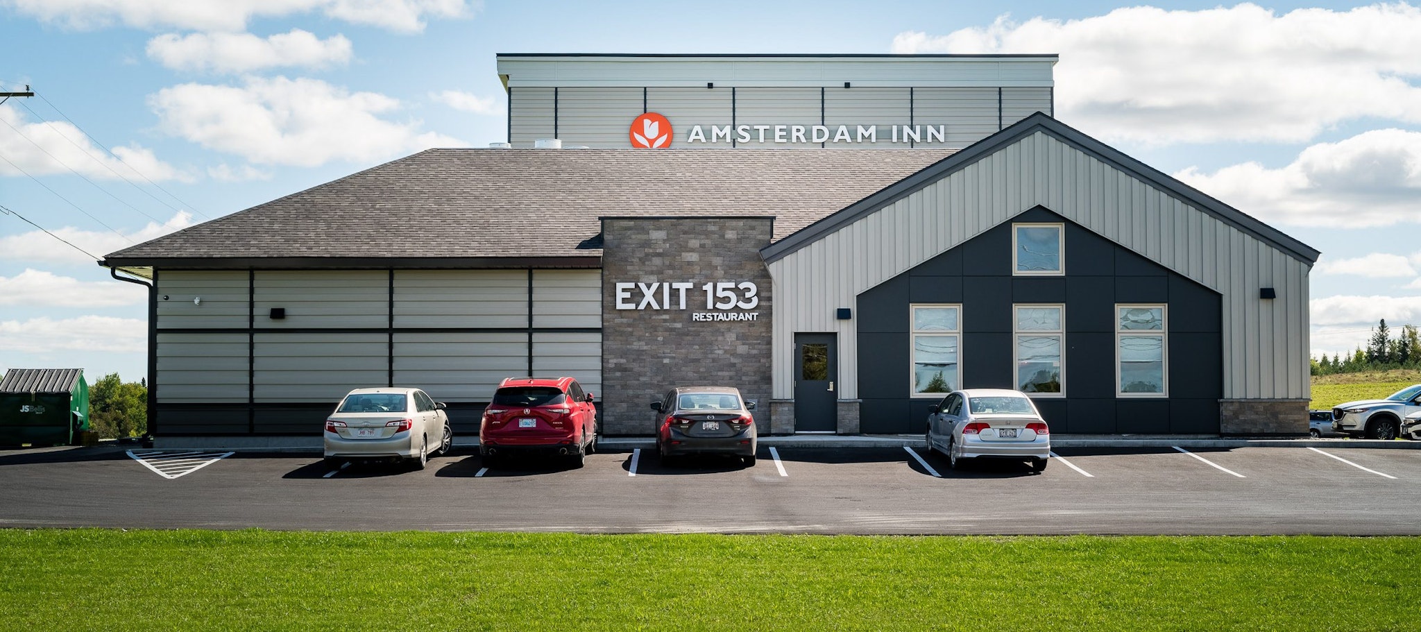 Amsterdam Inn & Suites, an Ascend Collection Hotel 45/52