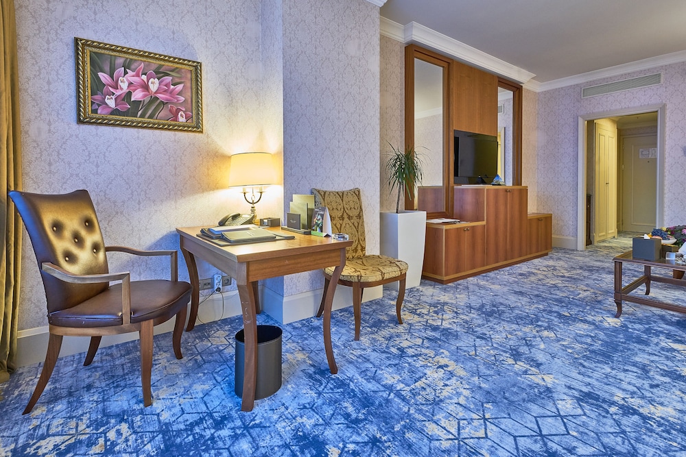 Rixos President Astana Hotel 70/85