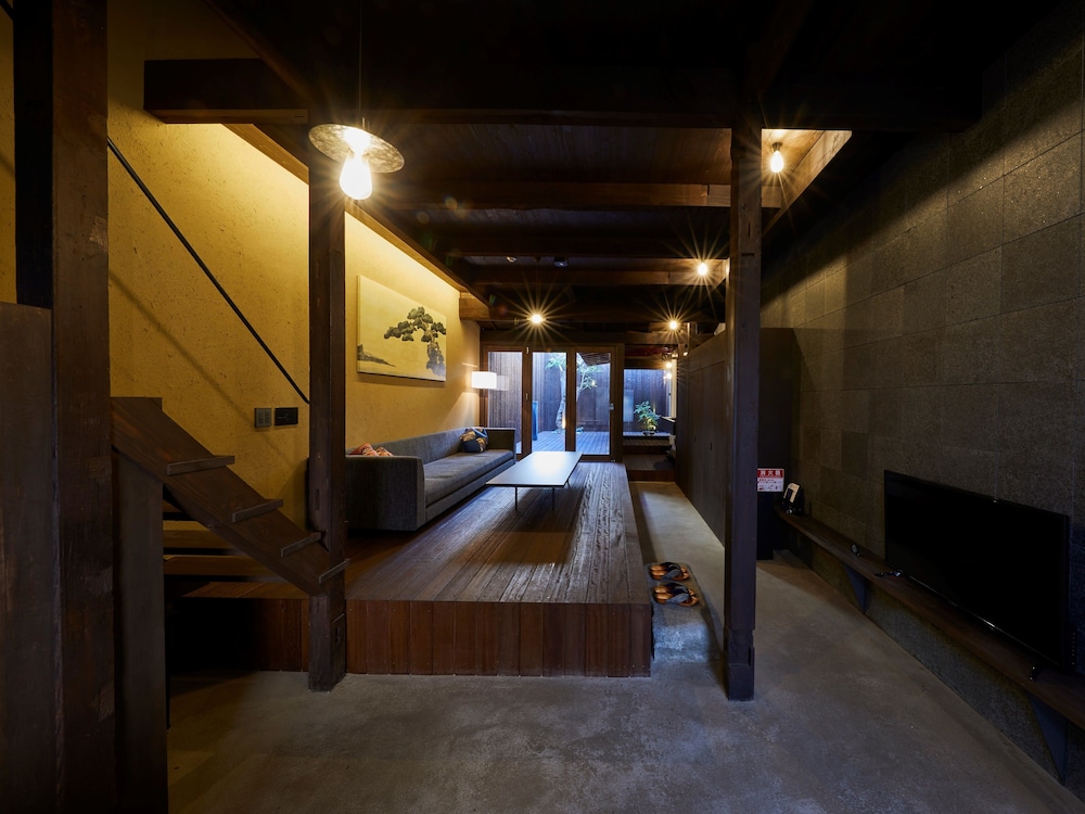Rinn Premium Machiya Townhouse Kyoto Nijo Castle North [VR] 11/50