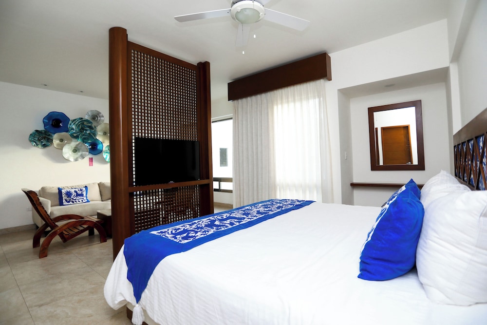 Ambiance Suites by Kavia 11/50