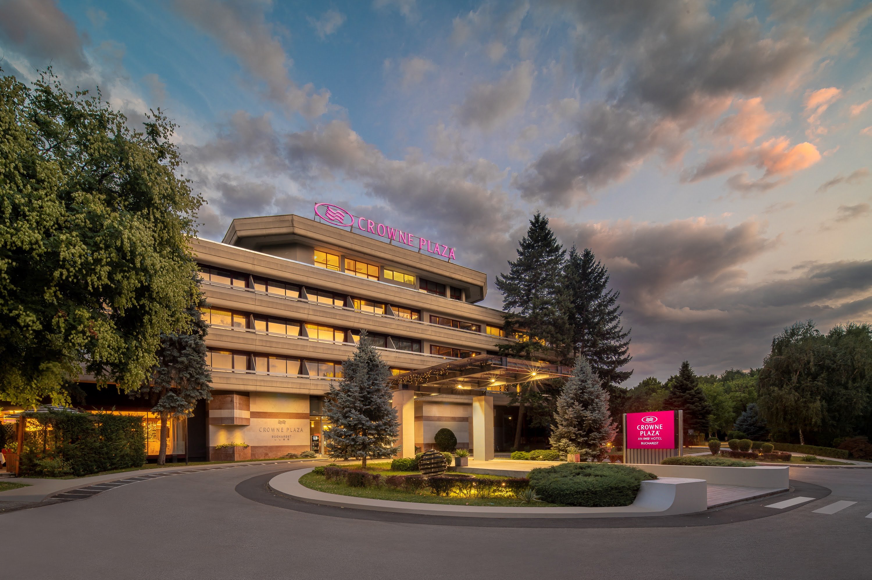 CROWNE PLAZA BUCHAREST 1/50