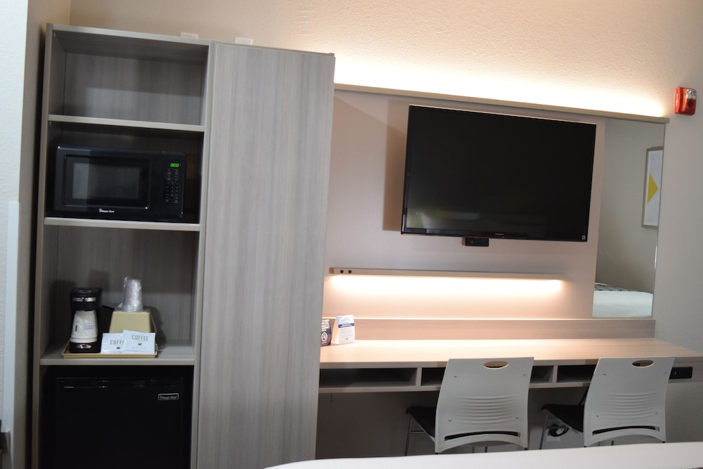 Microtel Inn And Suites Raleigh 5/60