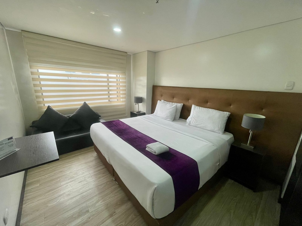 STANDARD, DOUBLE BED