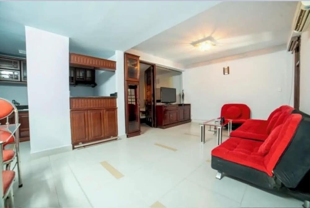 Stargazer Hotel 34/40
