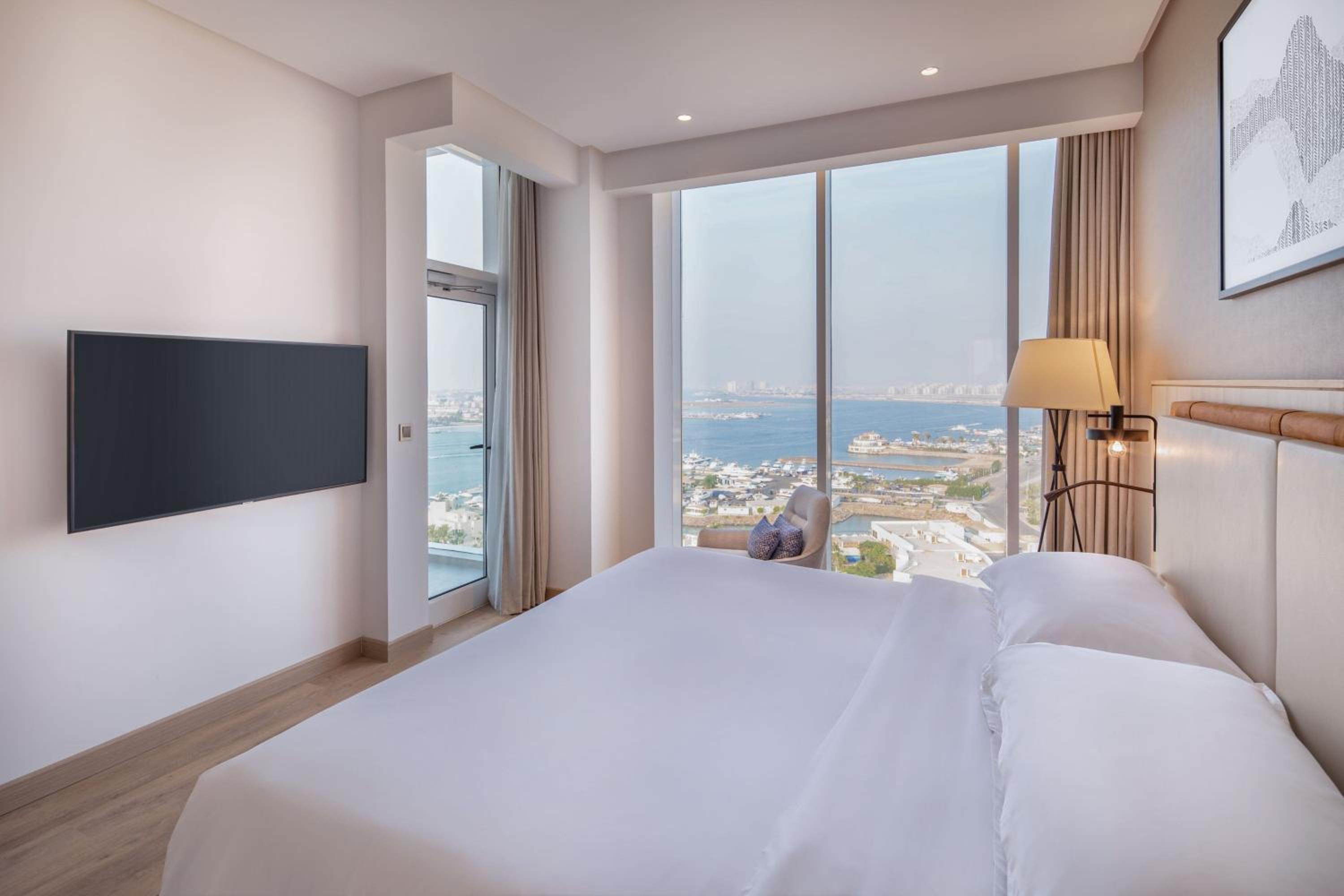 جناح جونيور بسرير كينج، فور بوينتس شيراتون كورنيش جدة(Four Points by Sheraton Jeddah Corniche) 2/5