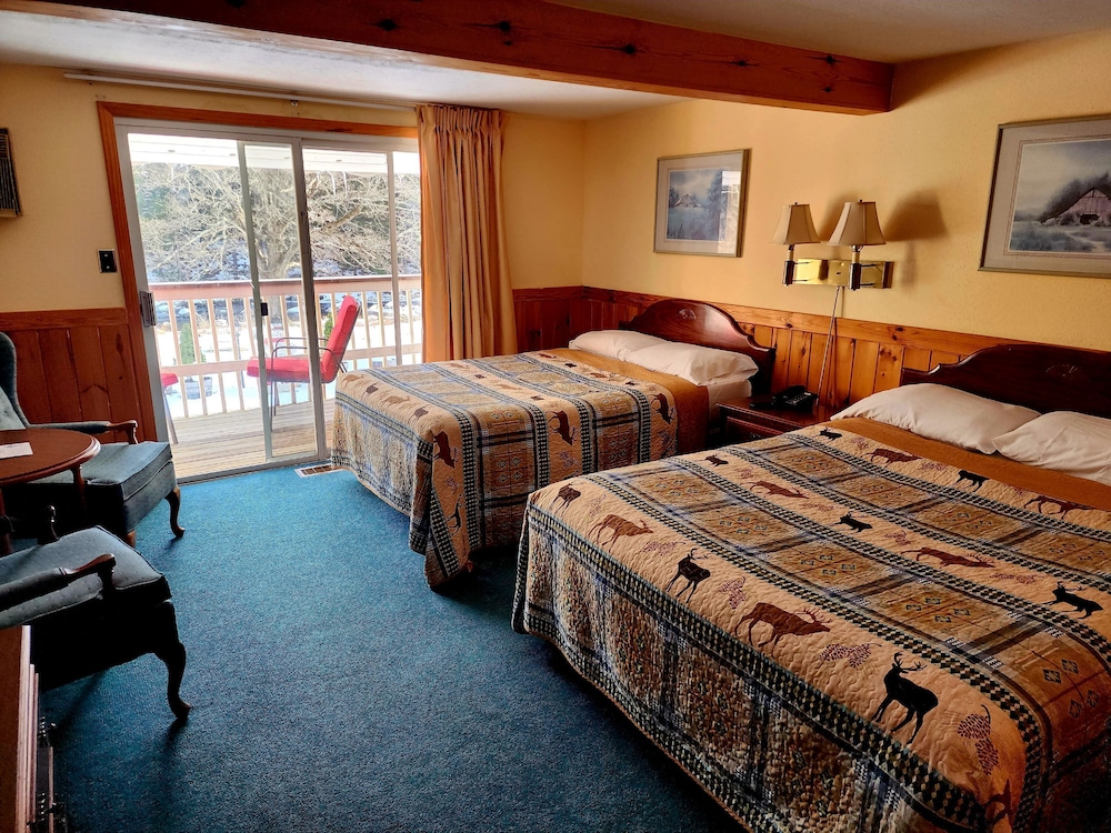 1 Bedroom, Deluxe, Queen Bed, River View