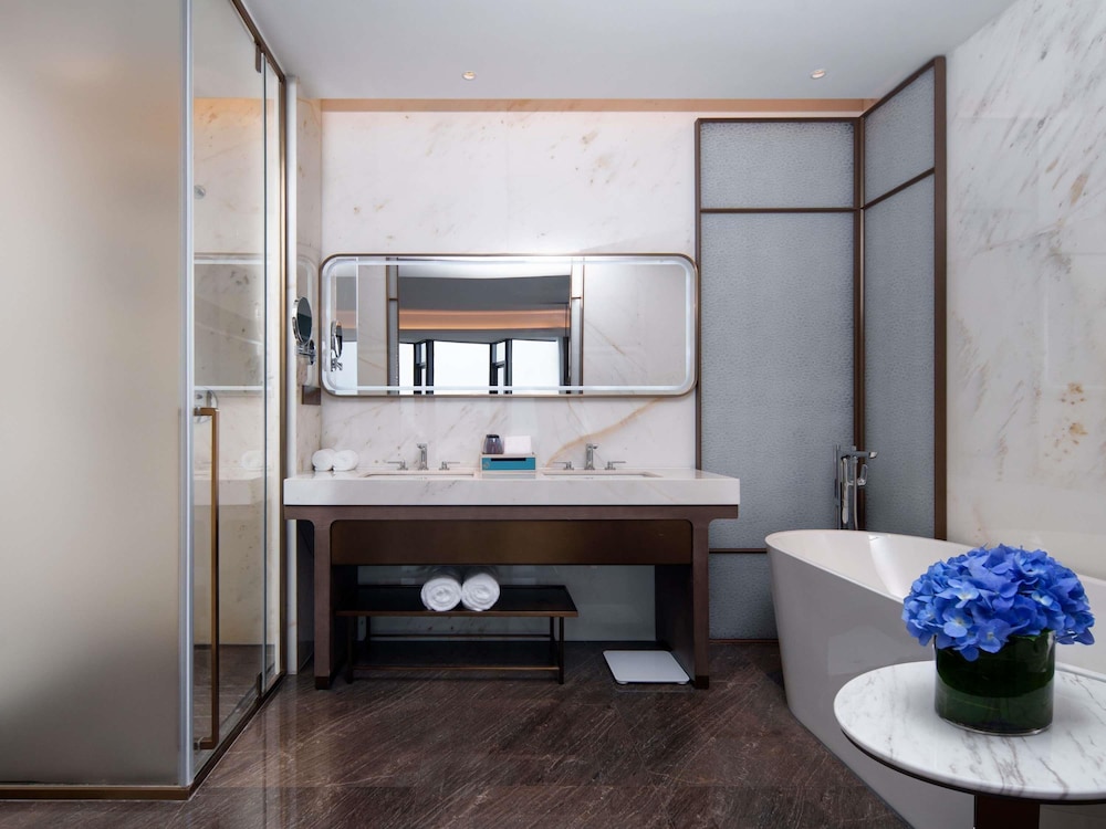 Grand Mercure Hangzhou Qingshan Lake 58/59