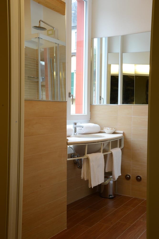 BORGO ANTICO HOTEL 61/69