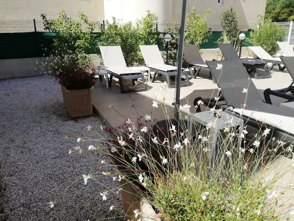Ibis Budget Hyeres Centre Ville 63/70