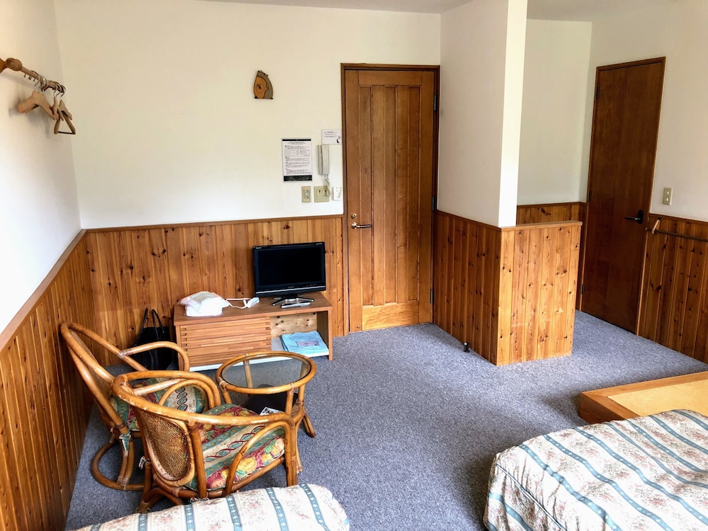 Pension Asanebou 33/50