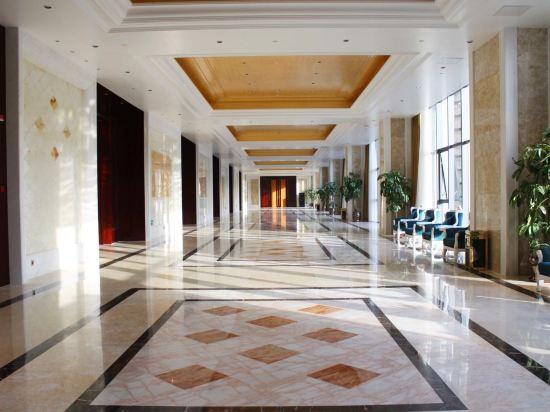 Fengda International Hotel 8/48