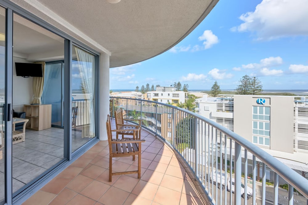 Centrepoint Holiday Apartments 3/50