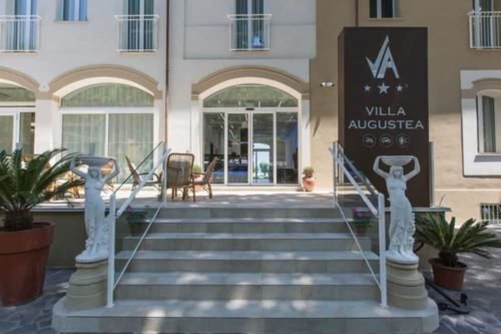 HOTEL AUGUSTEA 58/62