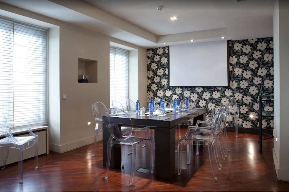 Hotel Moderno 46/55
