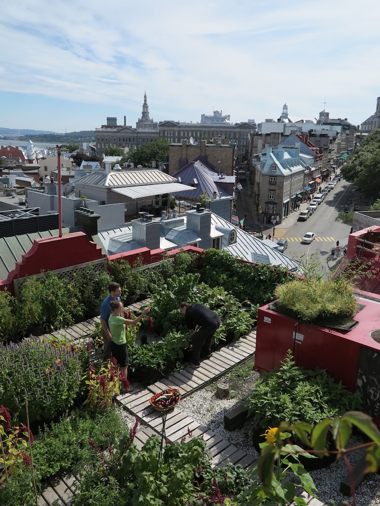 Hotel Du Vieux Quebec 40/46