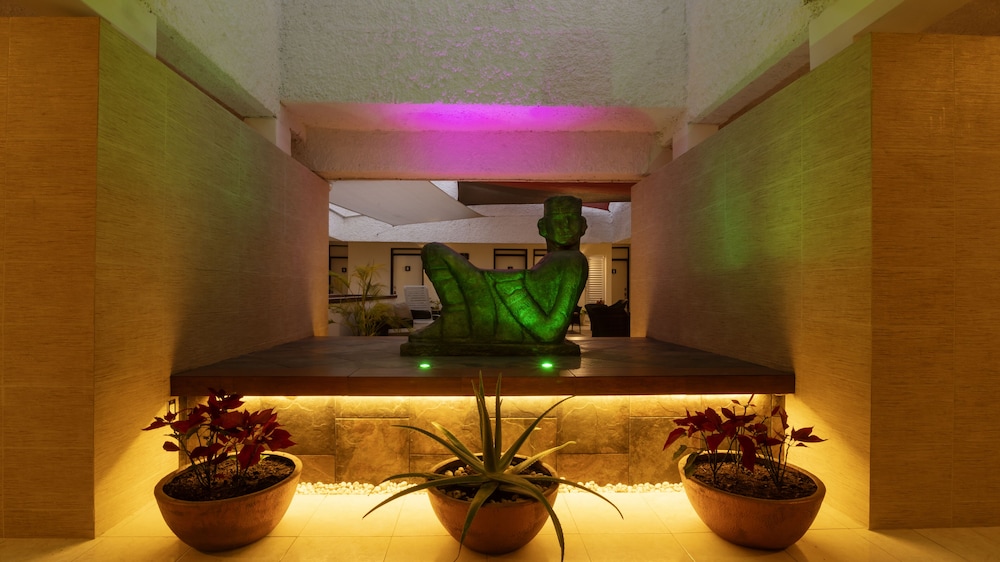 Hotel Suites Nader 19/33