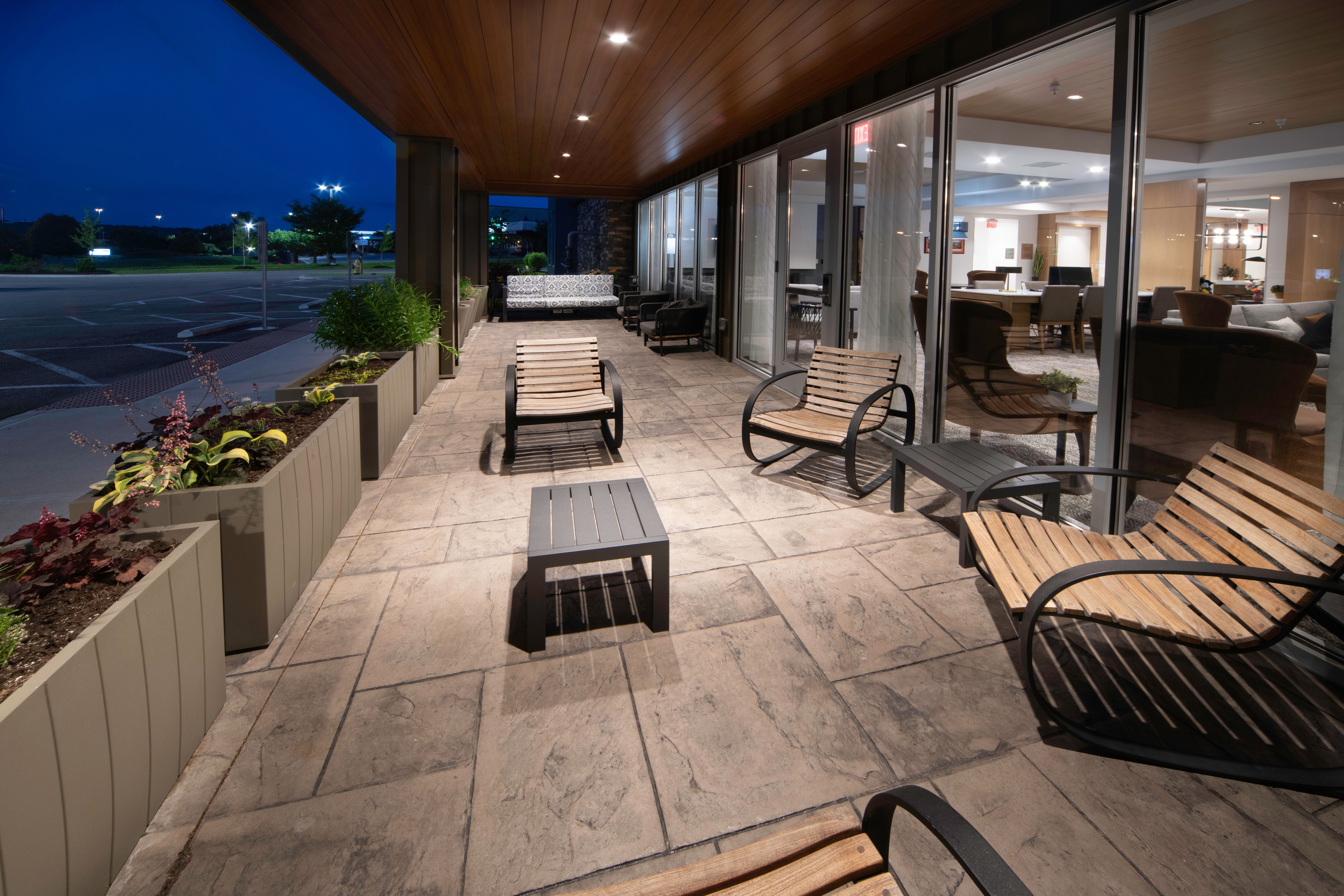 Staybridge Suites - Cincinnati East - Milford, an IHG Hotel 32/37