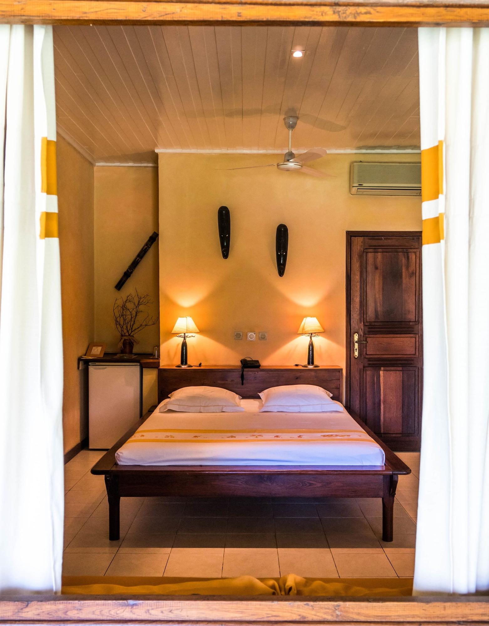 ROOM, SINGLE, GARDEN VIEW