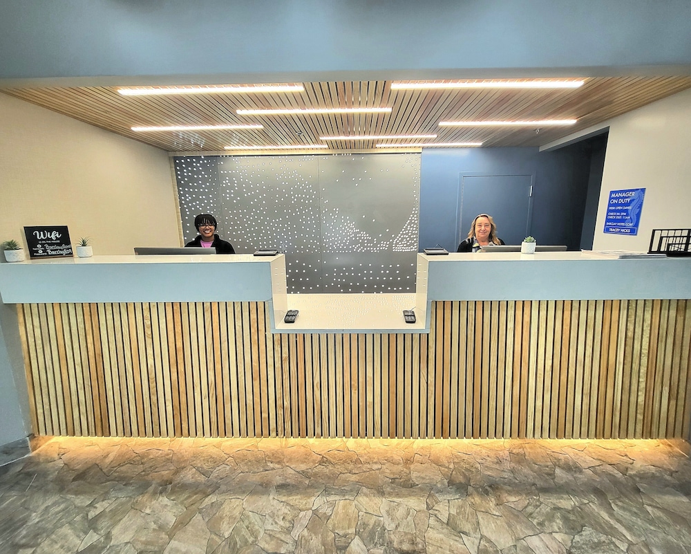 The Barclay Towers Resort Hotel 7/49