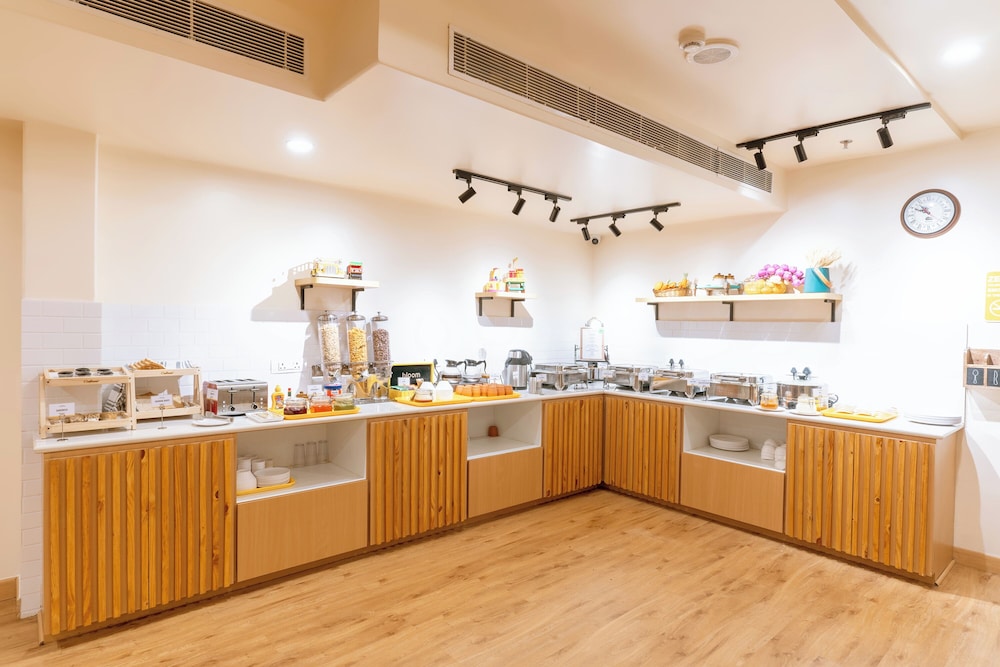 Bloom Hotel - CR Park 45/56