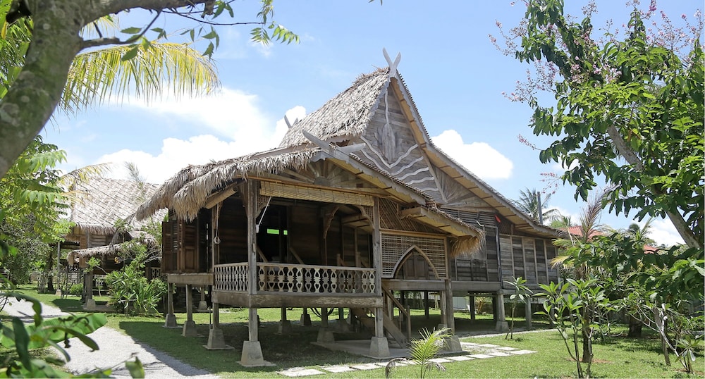 Kunang-Kunang Heritage Villas 3/50