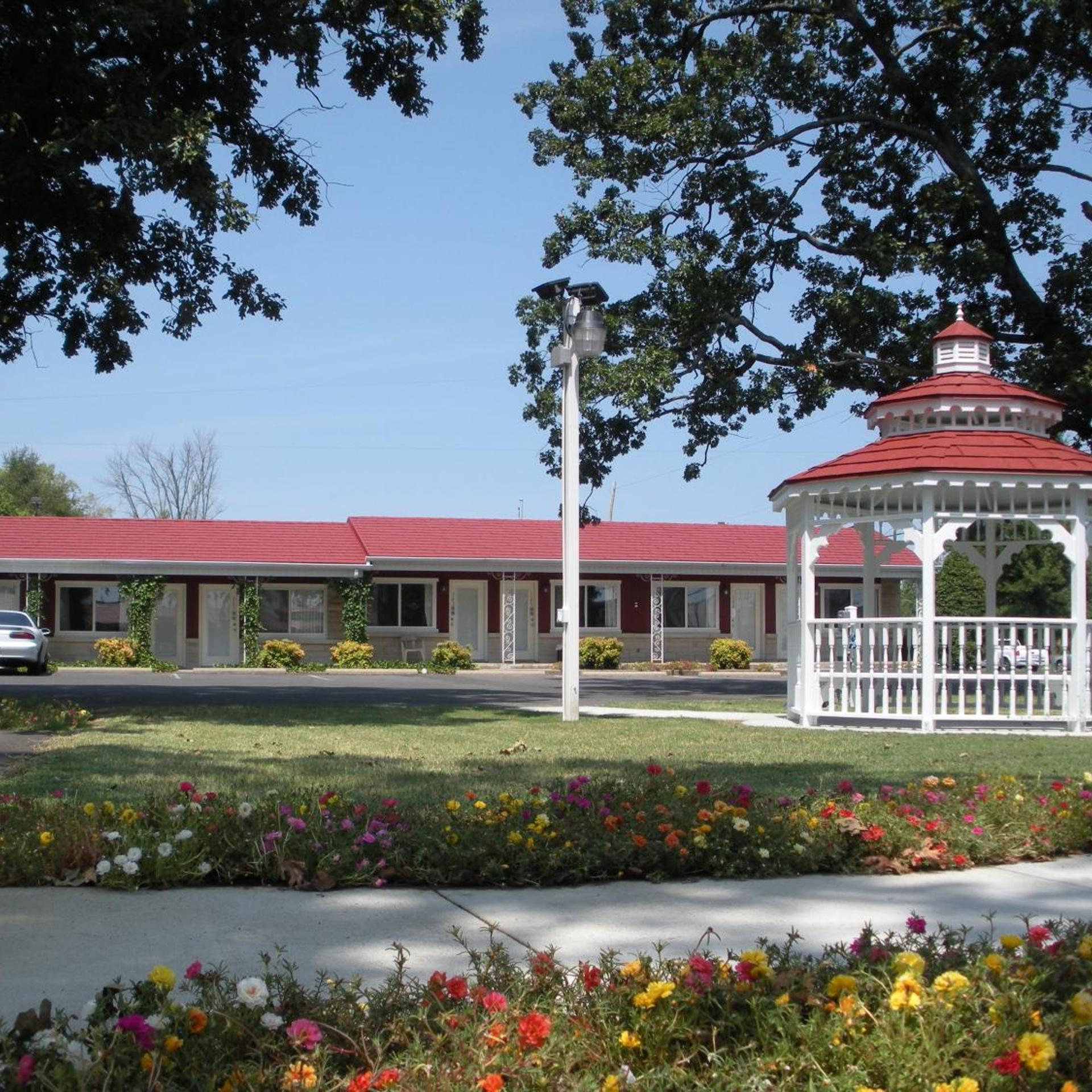 Murray Inn and Art Gallery 5/31