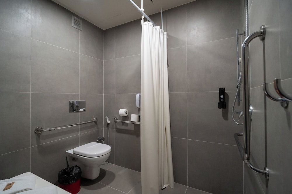 Ibis Sao Carlos 47/48