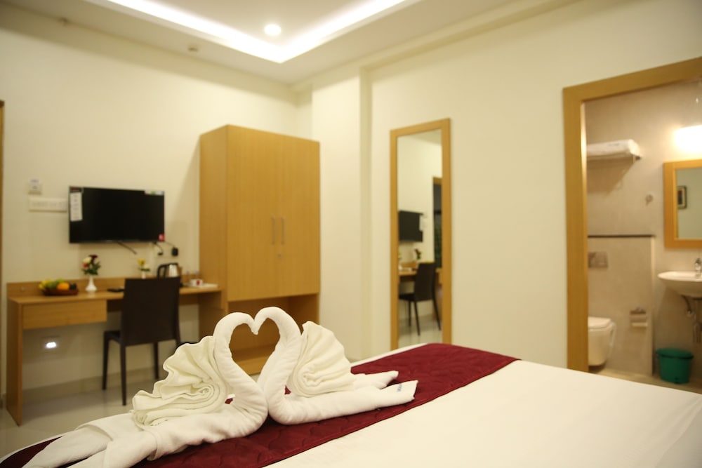 MG Iris Hotel 7/21