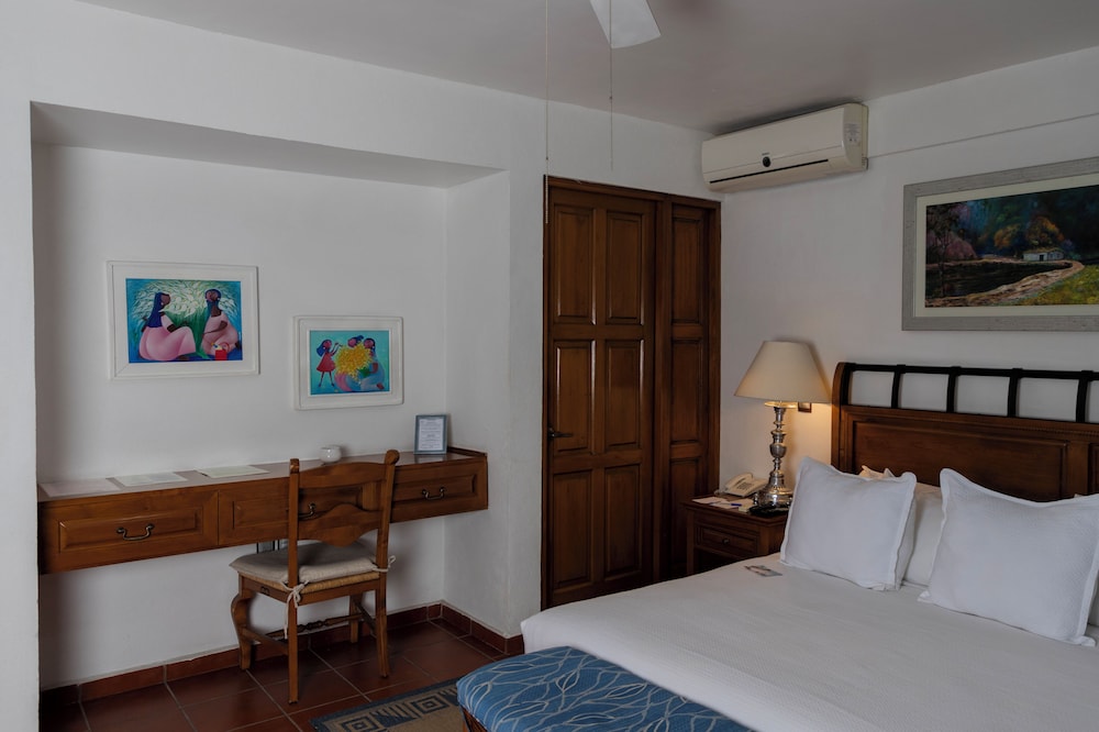Hotel Casa de Campo 10/65