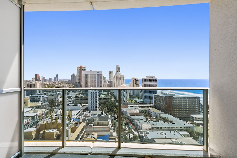 Orchid Residences - HR Surfers Paradise 40/73
